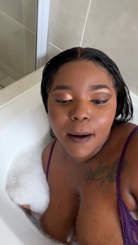 Thick Ebony Girl Takes a White Cock in Her Ass