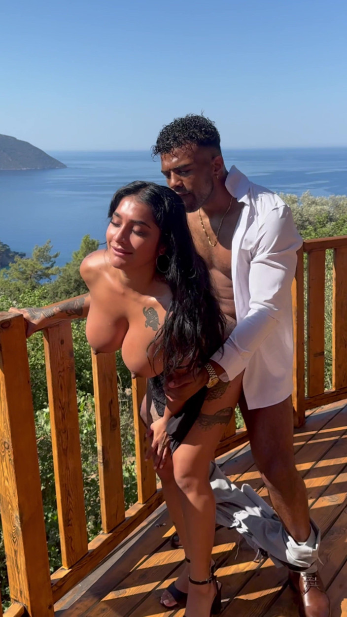 Yasmina Khan: Huge Cock for Busty Indian Yasmina Khan