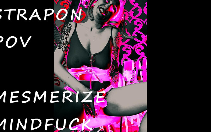 Lady_Angela: Lady angela strapon - tante seksi lagi asik ngentot memeknya pakai...