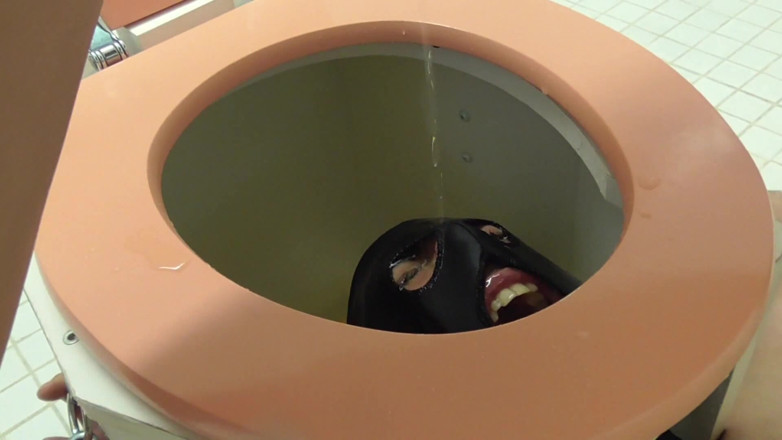 Femdom Sex: Dominant handjob and piss