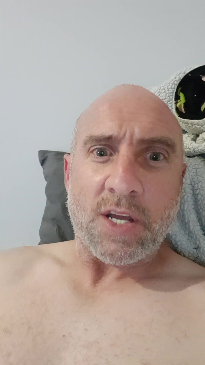 Phil the tradie: Trzeba spust dla kobiecej przyjemności