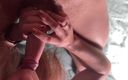 Hairy couple: Handjob und schwanzlutschen