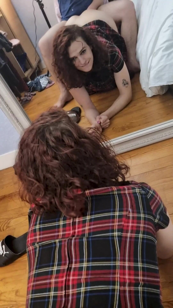 Melodyfluffington: Glädjande melodi, suger och knullar henne tills de kommer tillsammans