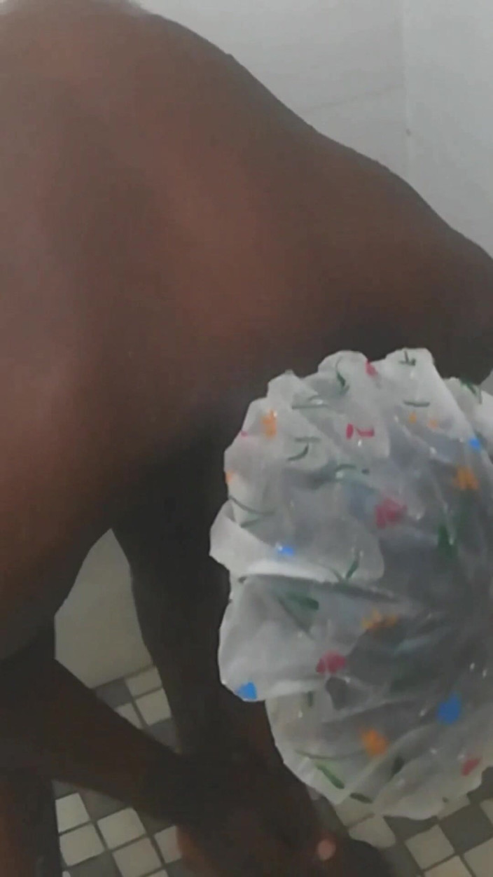 TheeeJonnyBravo: Mandi Cam