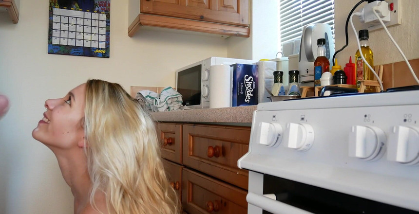 Samantha Flair: Tratamientos faciales, golondrinas, múltiples corridas y todo lo que es...