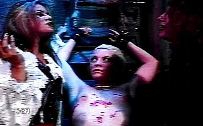 Slave Seks: Středověké šílenství