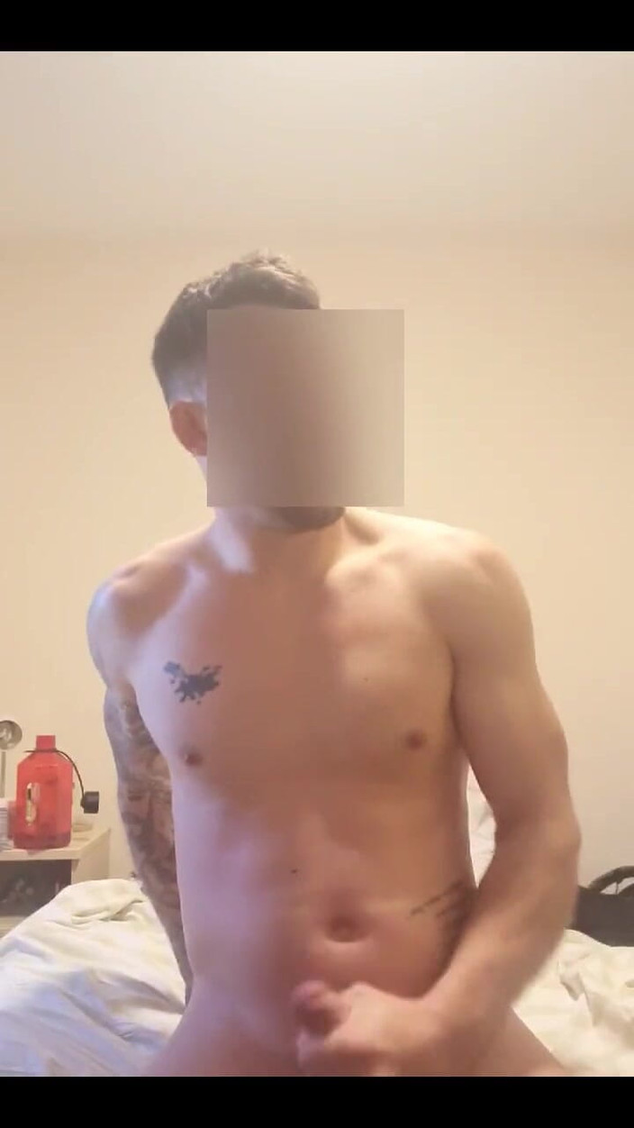 Englishtom20vip: Non riesco a battere una sega pomeridiana sfacciata