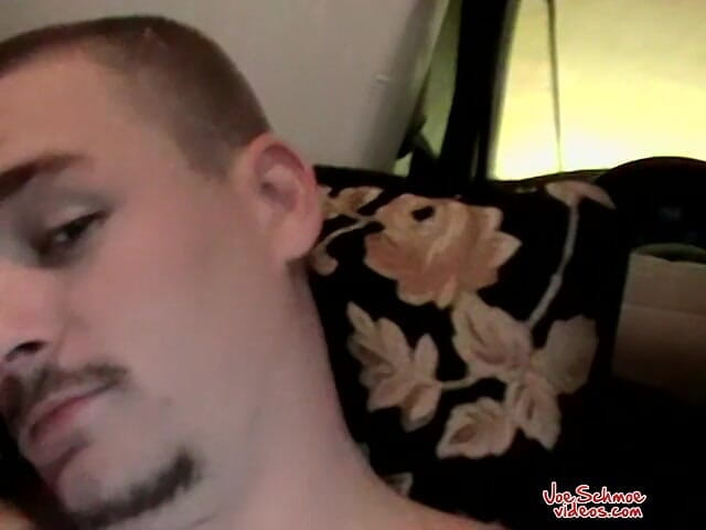 Joe Schmoe: ดูดน้ําเงี่ยงจากเปลวไฟ