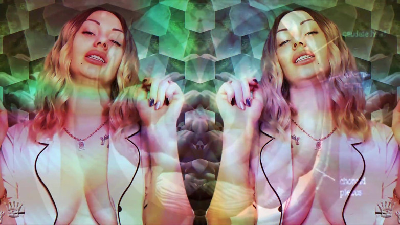 Goddess Misha Goldy: ASMR fascinantă și transformare și contact cu ochii! Ești doar un corp...
