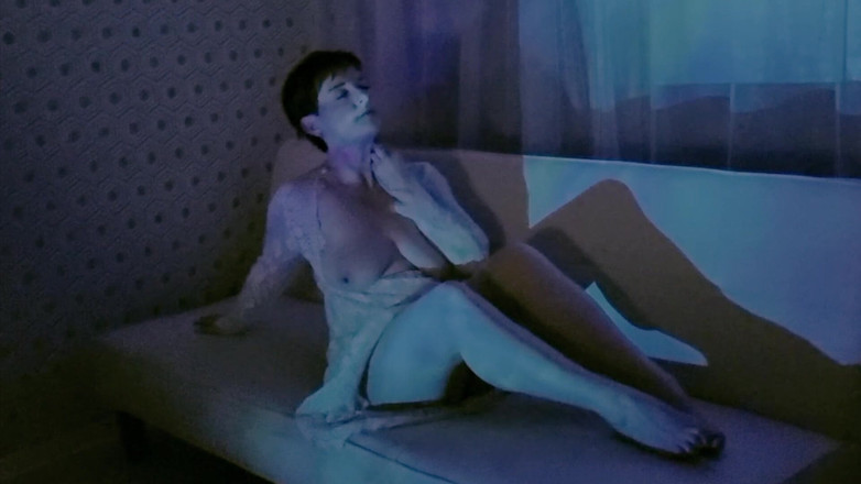 The adventures of Kylie Britain: Heiße muschi, masturbation