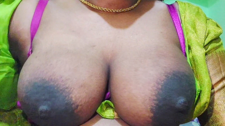 Desi Mohini: Soția indiană sexy din dormitor a ieșit în gură cu iubitul