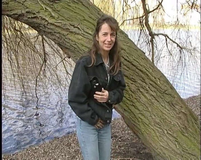 YOUR FIRST PORN: Sandra Gibt Heute Vollgas Mit Beiden Loecher - dnes Sandra jde...