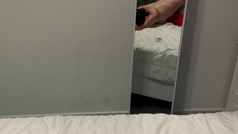 Alina Rai: Creampie à l’intérieur de ma belle-mère pendant qu’elle porte toujours son...