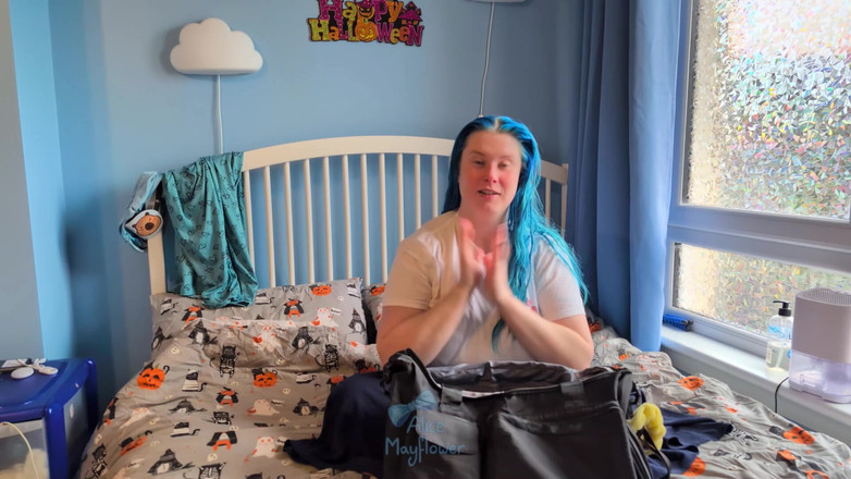 Alice_Mayflower_Scottish: Bbb září 2025 Haul - Solo girl - sfw