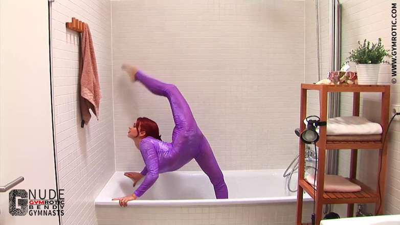Flexilady: Flexibility in the Bathtub