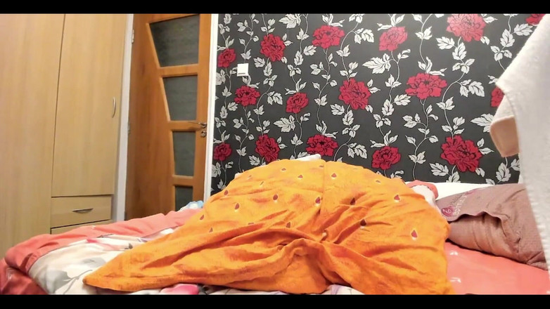 Michael Ragnar: कॉम्बो वीडियो मैं हस्तमैथुन करता हूं और बड़ा वीर्य निकालता हूं