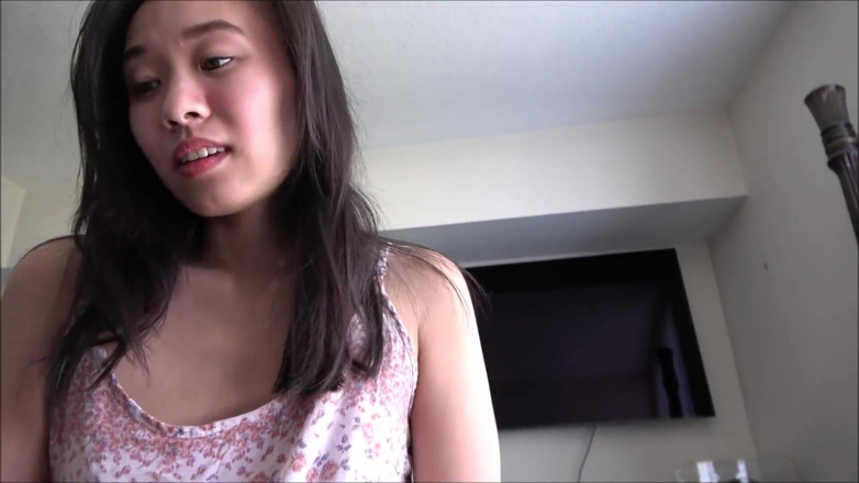 Alex Adams: Charla secreta con pequeñas hermanastras asiáticas - Kimmy Kim - Alex Adams -...