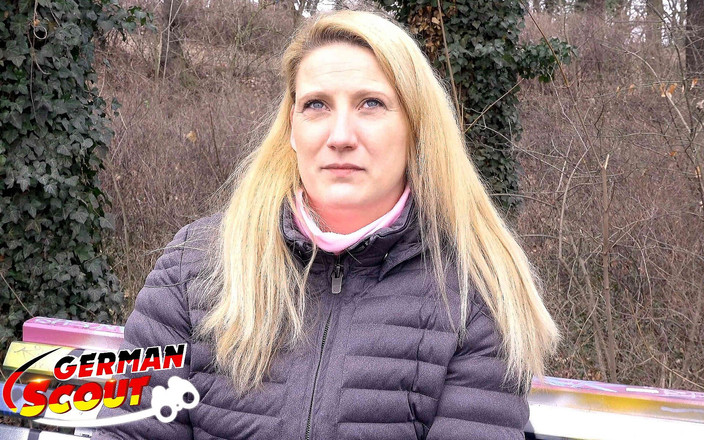 German Scout: German scout - kurvige reife sabrina beim ersten casting-fick