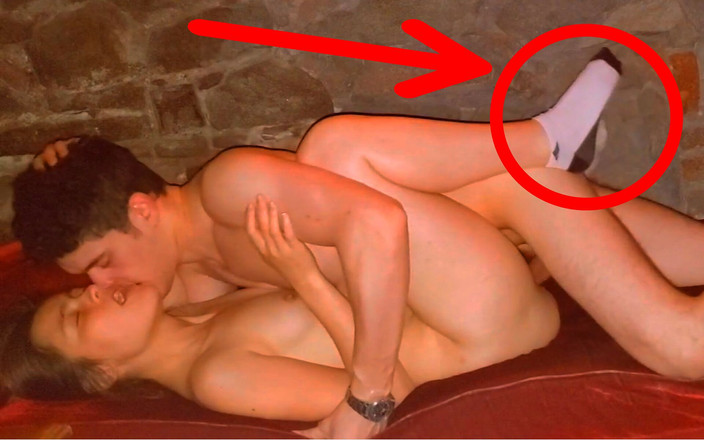 Kyle Smith: Seks romantis di sofa ibu mertuaku jadi panas