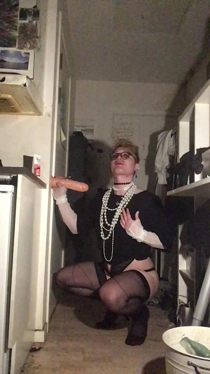 Sissy Cindy Slut: Sissy Bitch