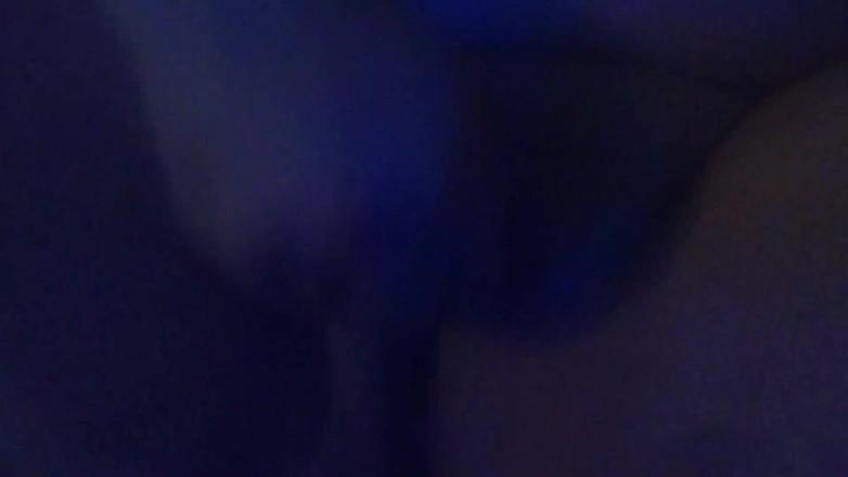 Squirt 4 u: Güzel ıslak amcığımla oynuyorum