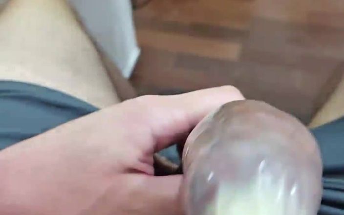 Lk dick: Playing with My Semen Inside the Condom