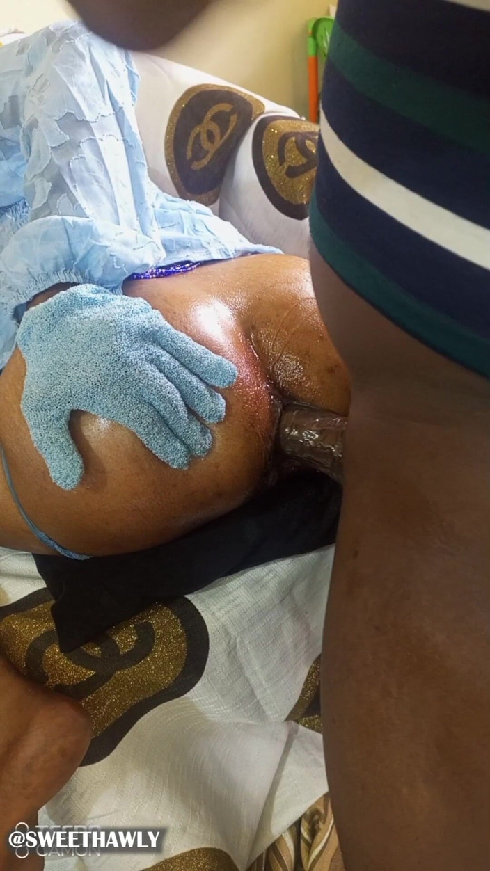 Sweethawly: Minha Meia-irmã Prefere Anal Mais Do Que Buceta, Ela Gosta...