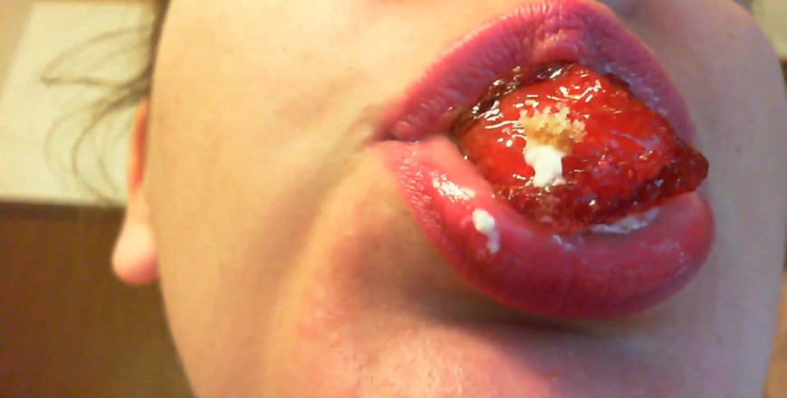 Nicoletta Embassi: Nicoletta es tu giganta y quiere comerte a todos