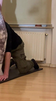 Headscissors Domination - Trapped Between My Thighs