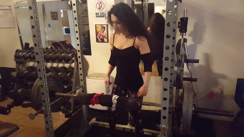 Pervy Studio: Weight lifting 2
