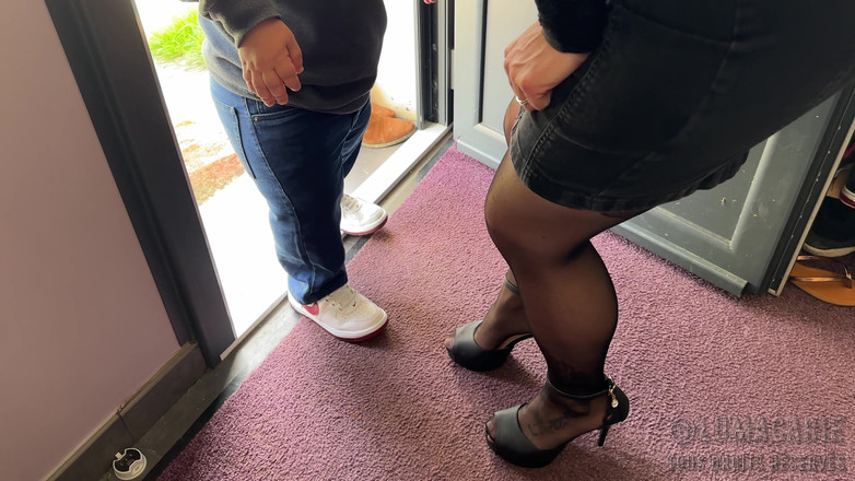 Lumacarie: マリー・ルマカリーが小人とセックス