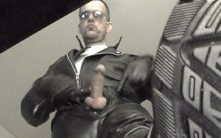 GERMANE_XL: Tênis mestre de couro