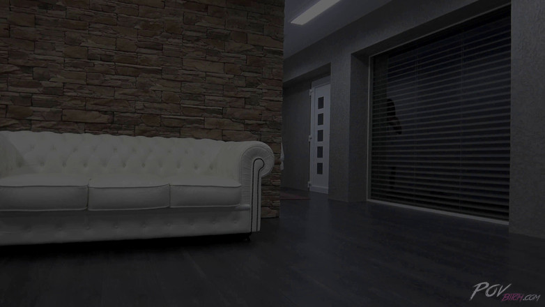 POV Bitch: Milf berambut merah mendorong pantatnya yang besar untuk mendapatkan kontol...