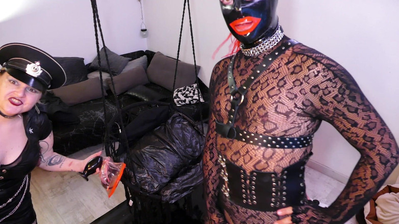 Fetish Bear Productions: Katryn Anal Training N. 3 with Lady Sofia