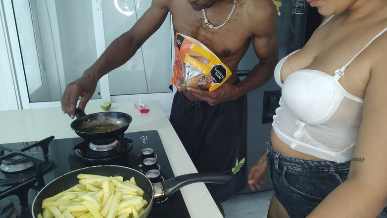 PABLO N3GROBAR: Memasak dengan Beruang Mani