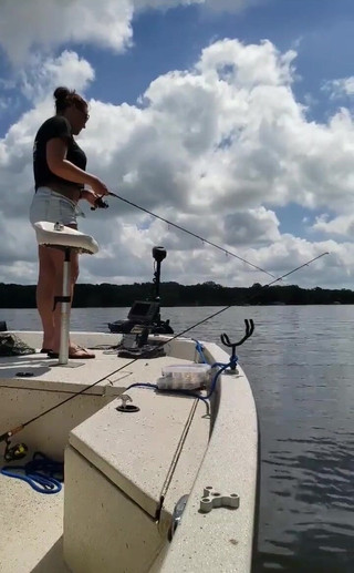 CoyWilder: Biraz balık tutma pornosu hahaha hafta sonunu nasıl geçiriyorsun??
