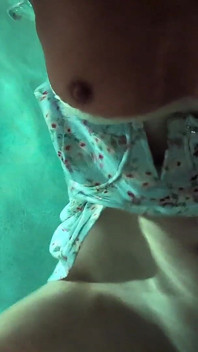 Fingering in the Hot Tub Ends with Pool Sex