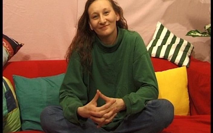 YOUR FIRST PORN: Oeko - hippie Teresa Brauchtes Ordentlich - Eco - Hippie Teresa had het...