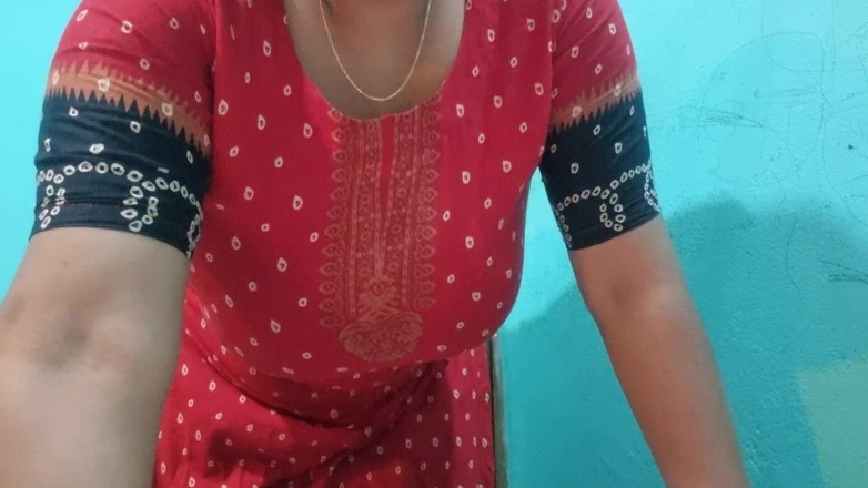 NilaRani693: Fermez la porte, éteignez les lumières