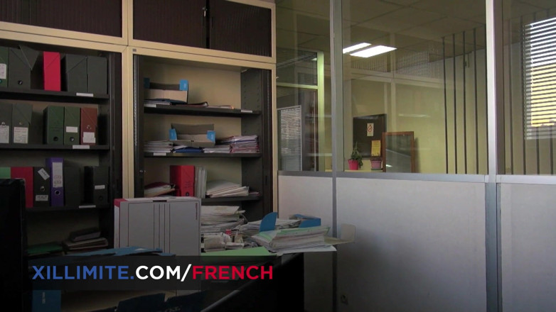 French girls at work: Anální sex v práci se stážistkou