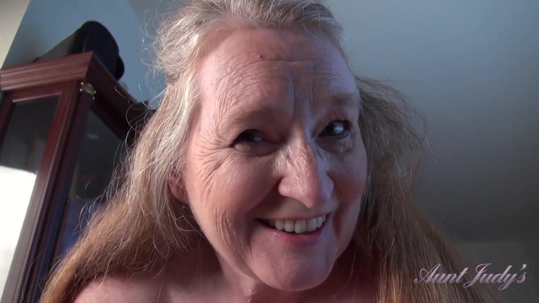 Aunt Judy's: AuntJudys - mẹ kế 61 tuổi vú to maggie của bạn sục...