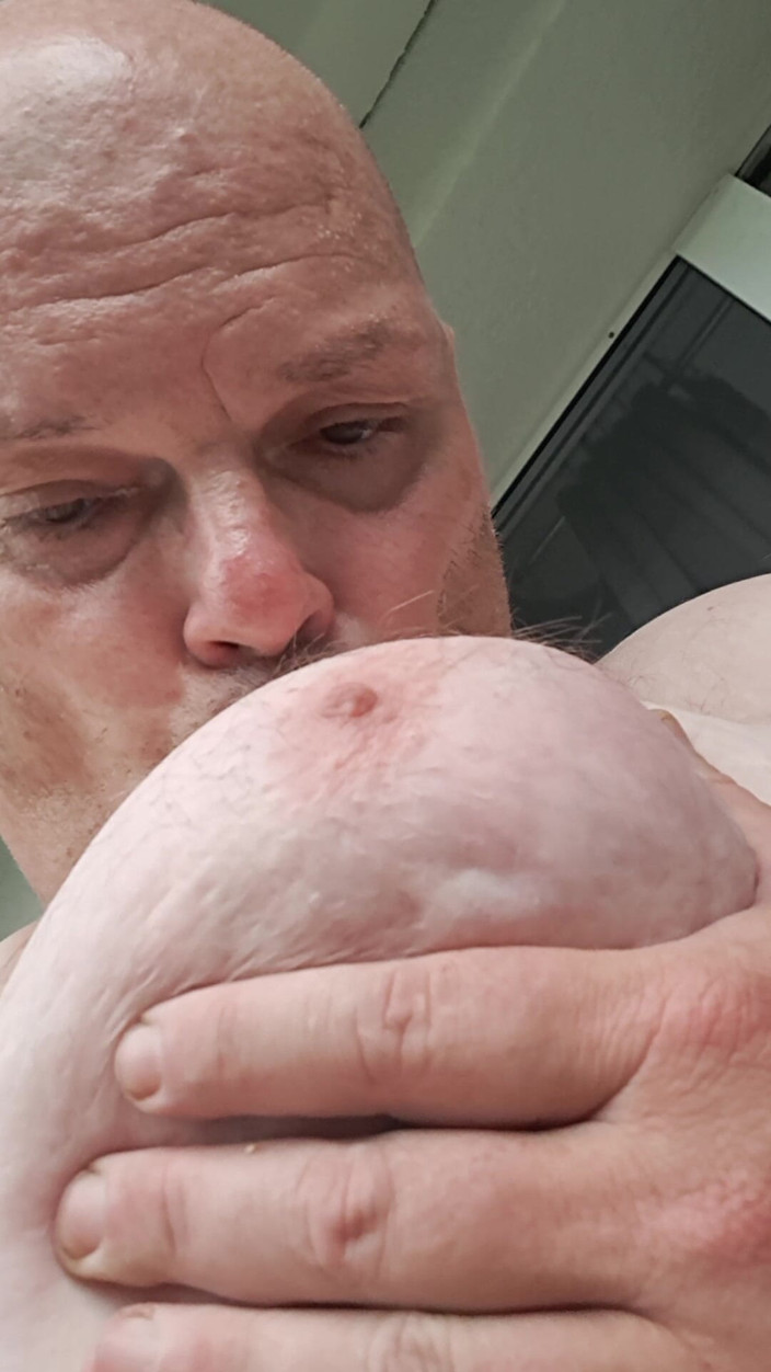 Fickspecht: Or Would You Rather Fuck the Slut on the Balcony?