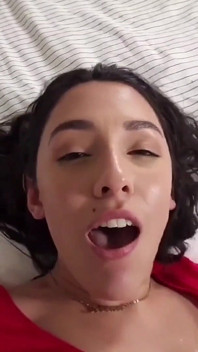 Good Dick Makes Selena Squirt