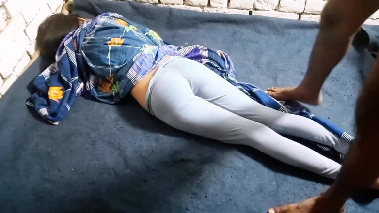 Shivanibaby: Seal Pack Stepsister