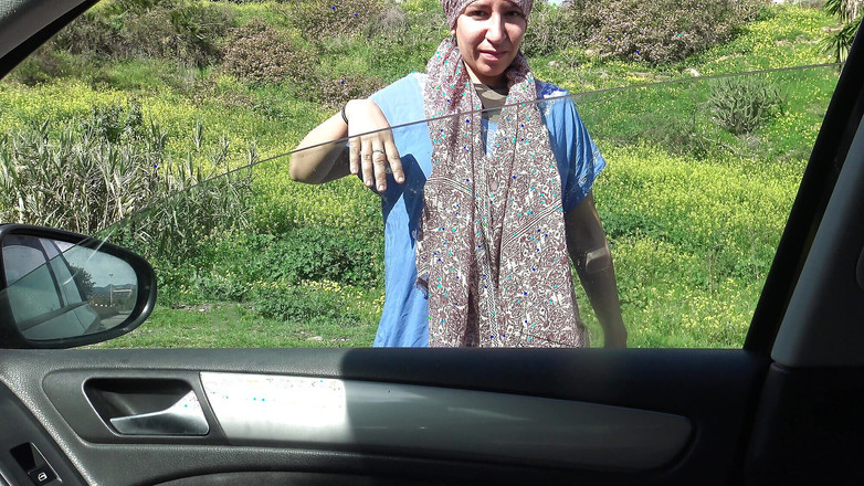 Souzan Halabi: Снимаю уличную турецкую проститутку в Измире в любительском видео