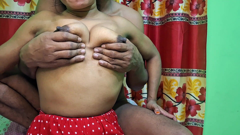 Laila xxx porn169: Desi Stepbrother Holds Stepsister's Mouth, They Have Sex Indian Bhabhi...