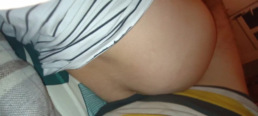 Ionut899: सौतेली बहन पार्टी से थक गई है