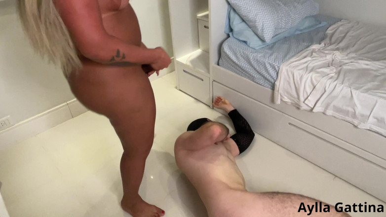 Aylla Gattina: Ho fatto di questo bastardo sottomesso