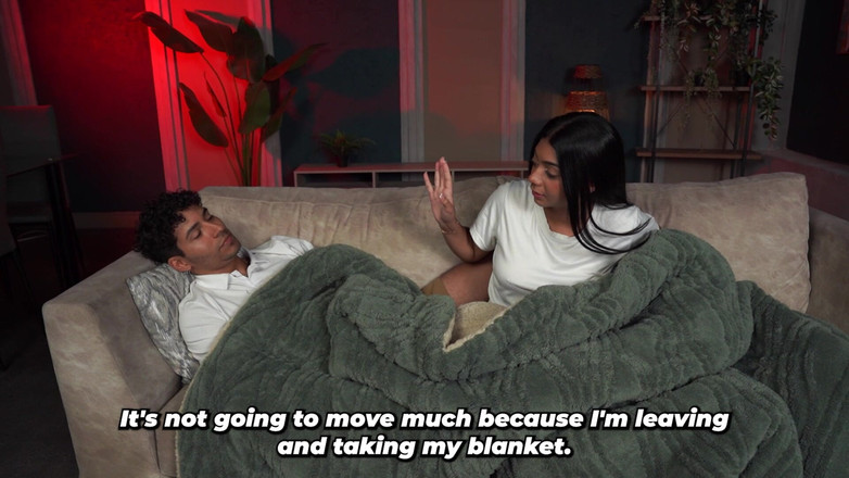 ThiagoLopez: Kakak tiri saya mahu mencuri cadar saya tetapi saya bercinta...