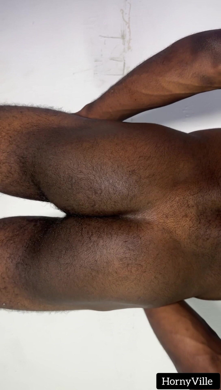 HornyVille G: 내 큰 자지를 쓰다듬어